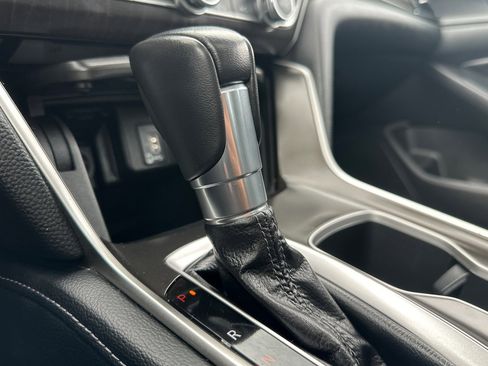 Used 2018 Honda Accord EX-L image 21