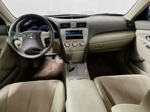 Used 2011 Toyota Camry LE w/ LE Extra-Value Pkg FWD image 28