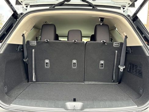 New 2026 Nissan Pathfinder SV AWD/4WD image 26