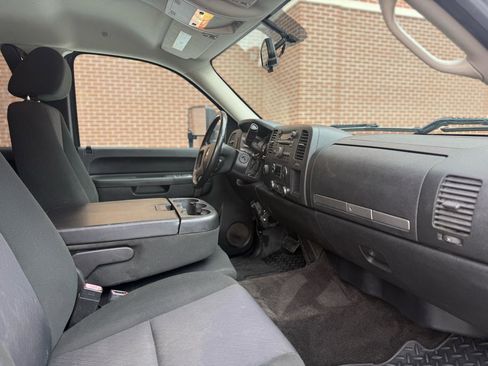 Used 2012 Chevrolet Silverado 1500 LT image 35