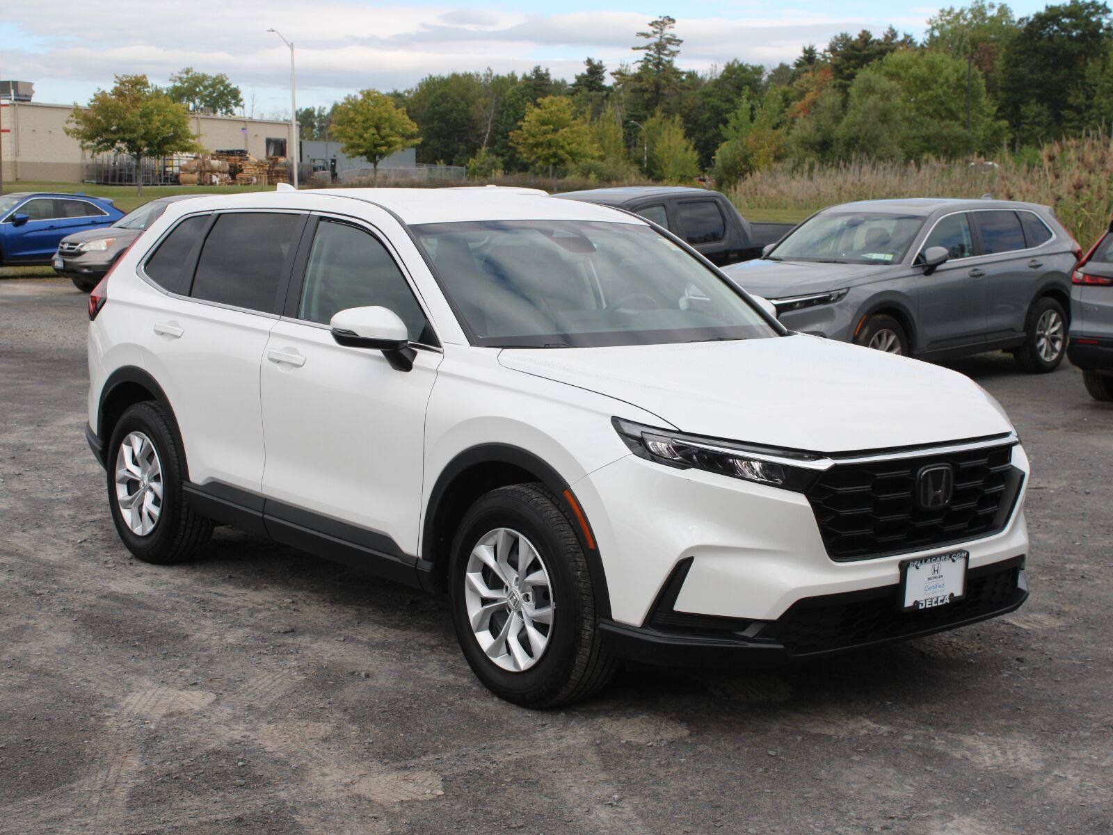 Used 2026 Honda CR-V LX image 3