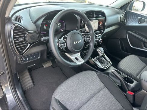 Certified 2023 Kia Soul EX image 24