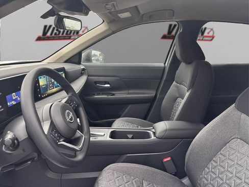 New 2026 Nissan Kicks SV w/ Cold Weather Package image 9