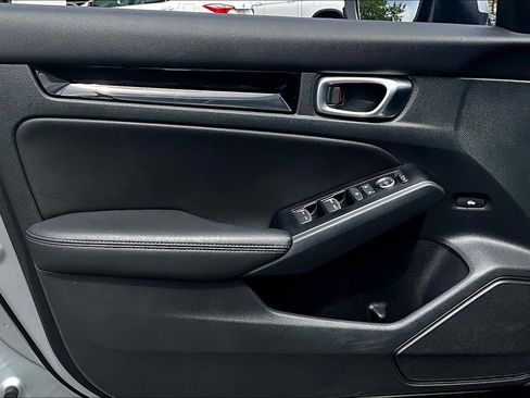 Used 2023 Honda Civic Touring image 18
