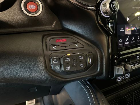 Used 2025 RAM 1500 RHO image 39