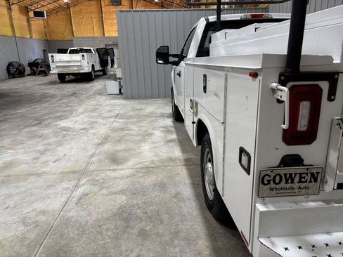 Used 2018 Ford F350 XL w/ Power Equipment Group image 9