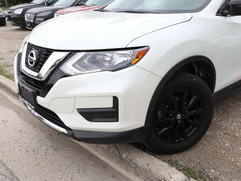 Used 2017 Nissan Rogue SV w/ Midnight Edition Package AWD/4WD image 2