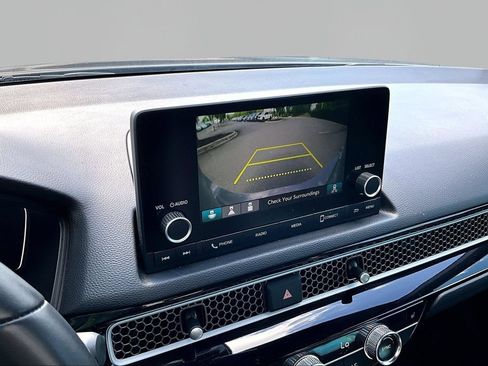 Used 2025 Honda Civic Sport image 13