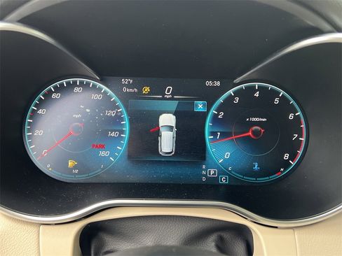 Used 2022 Mercedes-Benz GLC 300 4MATIC image 23