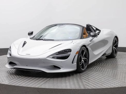 New 2027 McLaren 750S Spider RWD image 1