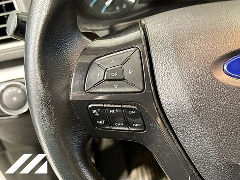 Used 2017 Ford Explorer XLT AWD/4WD image 12