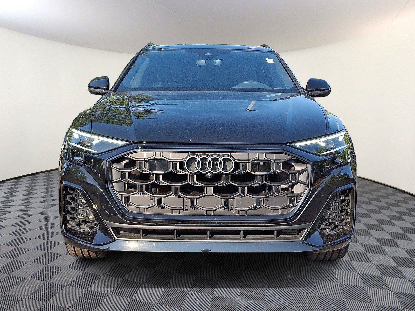 Used 2026 Audi Q8 Premium Plus AWD/4WD image 2