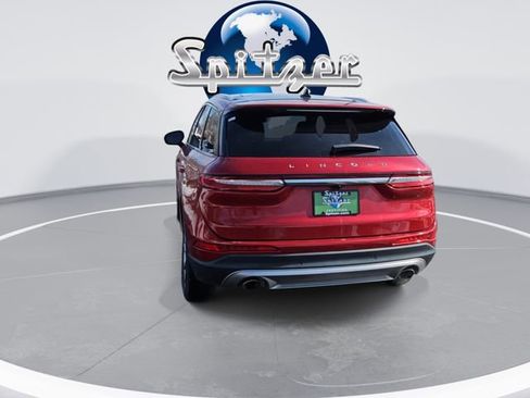 Used 2022 Lincoln Corsair AWD w/ Premium Package image 7