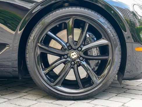 Used 2020 Bentley Continental GT V8 image 66