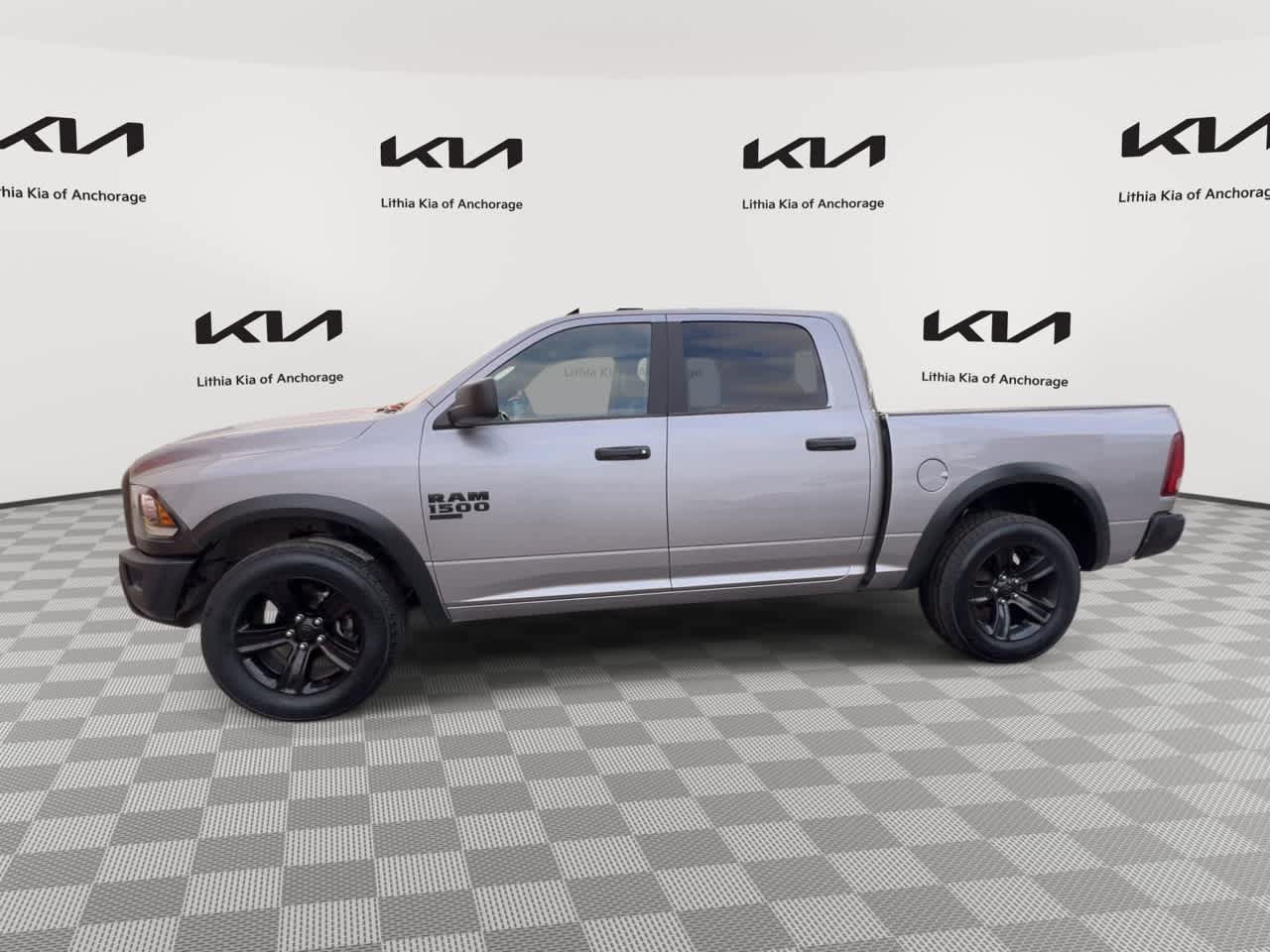 Used 2024 RAM 1500 Warlock AWD/4WD image 5