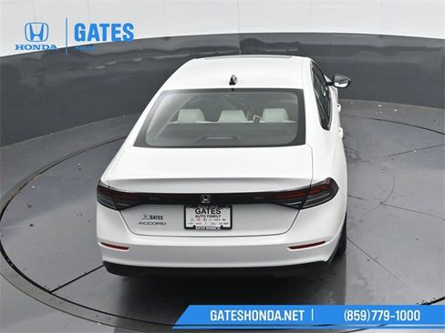 New 2025 Honda Accord SE image 40