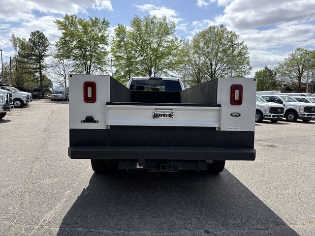 Used 2024 RAM 5500 Tradesman w/ Chrome Appearance Group AWD/4WD image 7