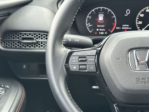 Used 2025 Honda HR-V Sport image 8
