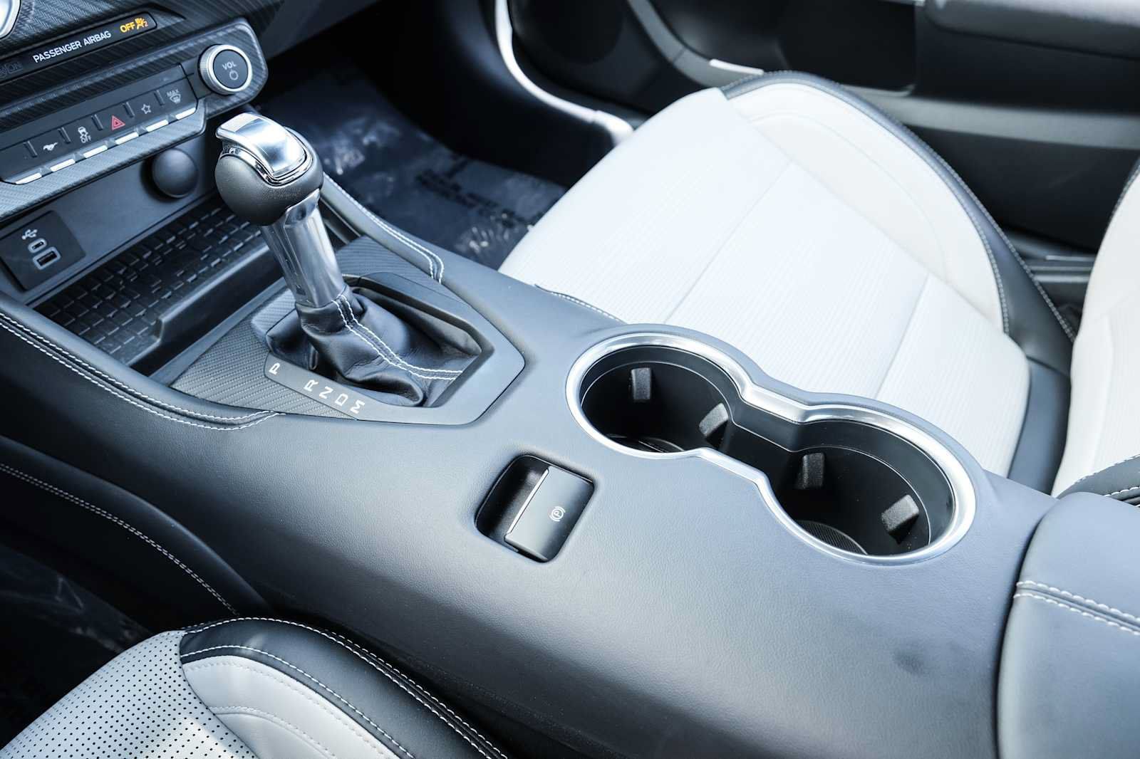 Used 2024 Ford Mustang GT Premium RWD image 35