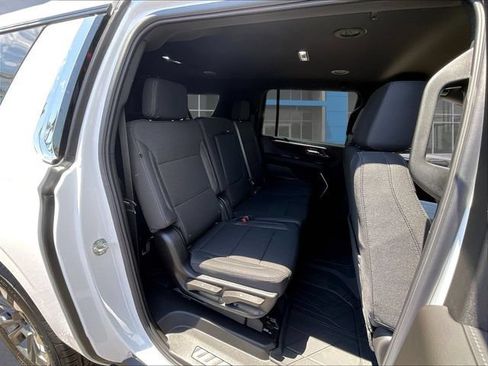 New 2026 Chevrolet Suburban LS RWD image 12