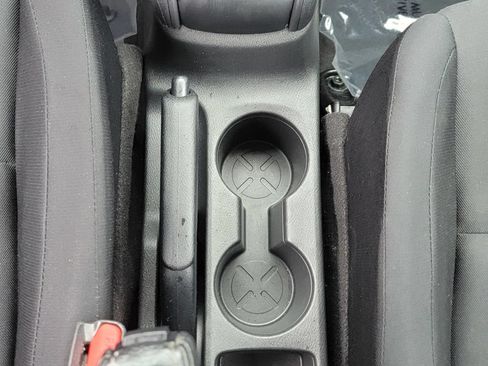 Used 2023 Nissan Kicks S FWD image 28