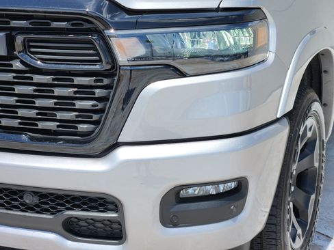 Used 2025 RAM 1500 Big Horn AWD/4WD image 11
