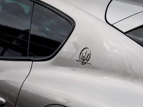 Used 2021 Maserati Levante S GranSport image 12