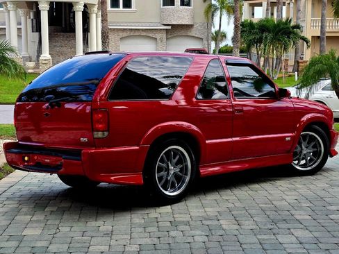Used 2001 Chevrolet Blazer Xtreme w/ Preferred Equipment Group image 5