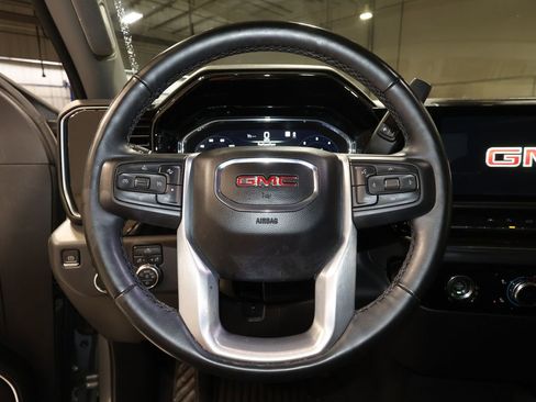 Used 2023 GMC Sierra 1500 Elevation AWD/4WD image 10
