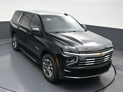 Used 2026 Chevrolet Tahoe LT w/ Comfort Package image 22