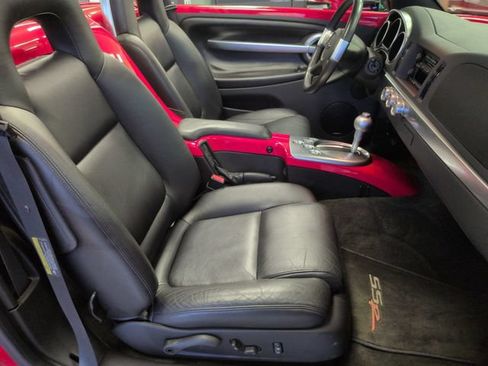 Used 2004 Chevrolet SSR w/ Preferred Equipment Group RWD image 30