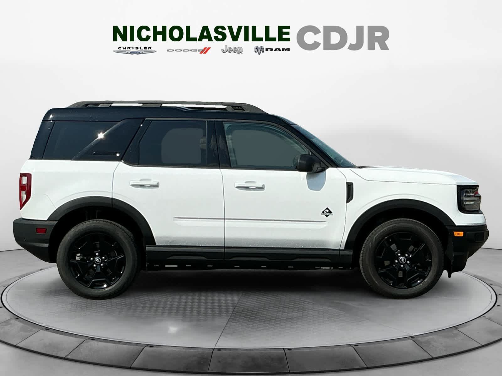 Used 2022 Ford Bronco Sport Outer Banks AWD/4WD image 6