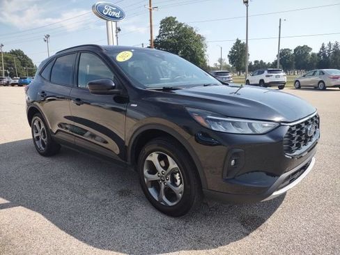 Used 2025 Ford Escape ST-Line Select AWD/4WD image 8