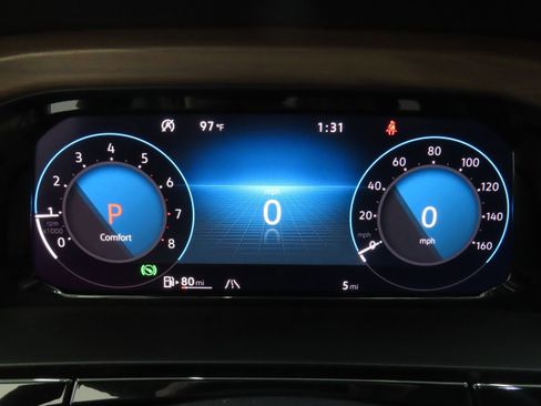 New 2025 Volkswagen Atlas SE image 13