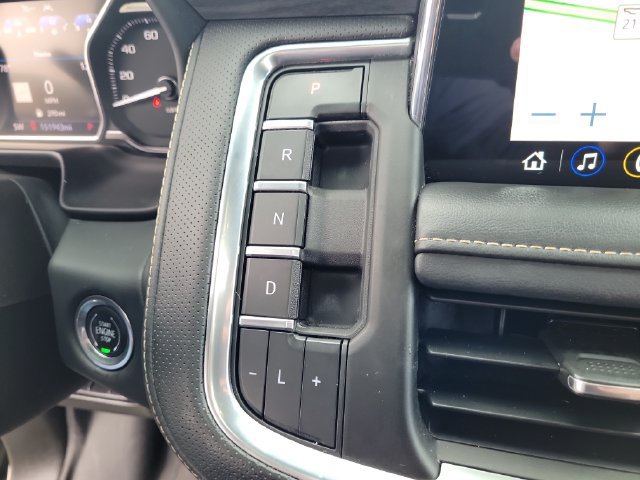 Used 2021 GMC Yukon XL SLT w/ SLT Premium Package RWD image 36
