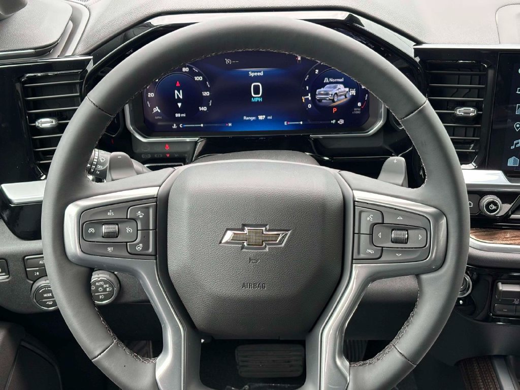 New 2026 Chevrolet Silverado 1500 RST w/ LPO, Dark Essentials Package AWD/4WD image 23