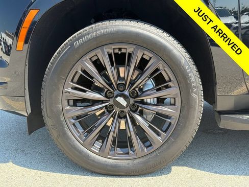 Used 2025 Cadillac Escalade Sport w/ LPO, ONYX Package AWD/4WD image 35