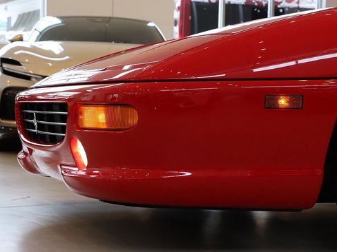 Used 1998 Ferrari F355 Berlinetta image 18