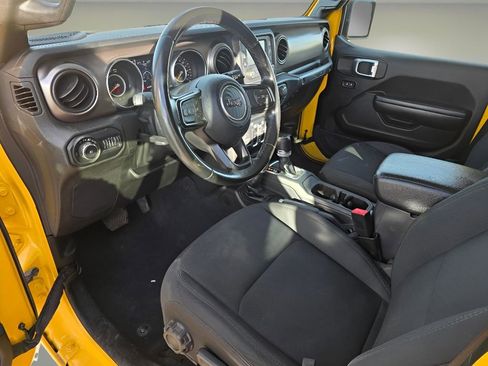 Used 2020 Jeep Wrangler Unlimited Sport S image 19
