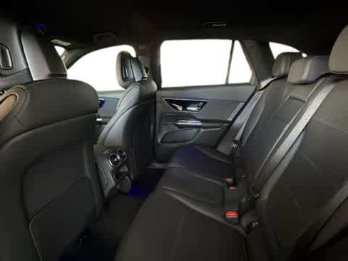 Used 2025 Mercedes-Benz GLC 300 GLC 300 image 5