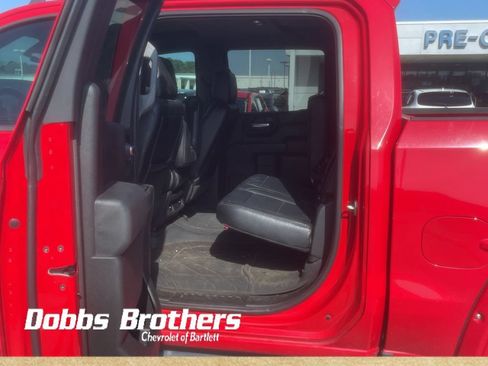 Used 2020 Chevrolet Silverado 1500 Custom w/ Custom Value Package RWD image 16