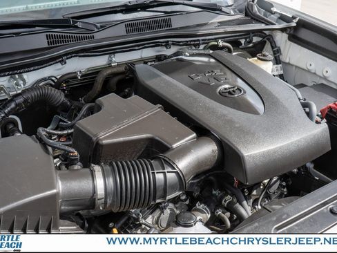 Used 2021 Toyota Tacoma SR5 image 28