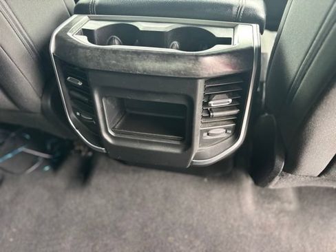 Used 2019 RAM 1500 Big Horn RWD image 16