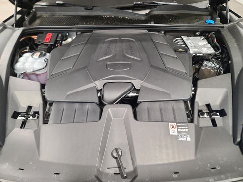 New 2026 Porsche Cayenne image 30