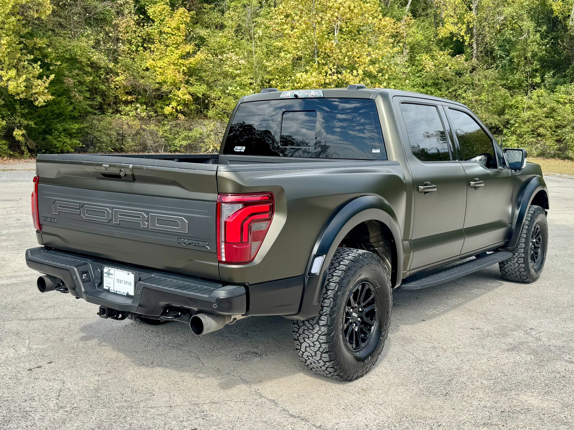 Used 2024 Ford F150 Raptor AWD/4WD image 3