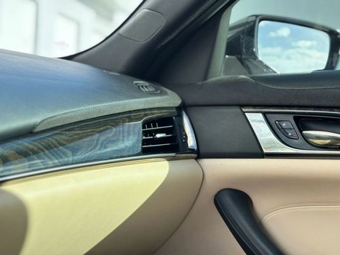 Used 2017 Cadillac CTS Luxury image 33