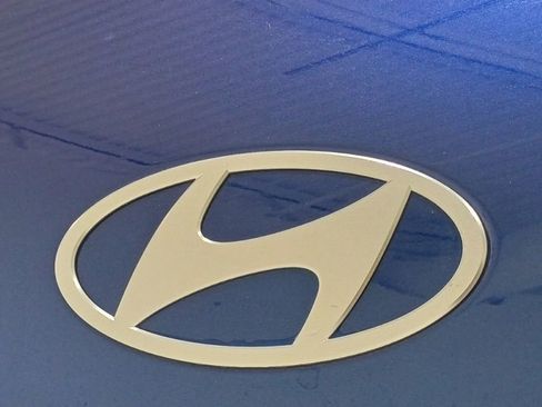 New 2026 Hyundai Ioniq 9 SE AWD/4WD image 8