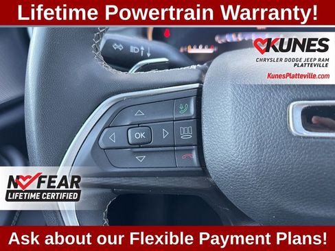 Used 2024 Jeep Grand Cherokee Laredo image 19