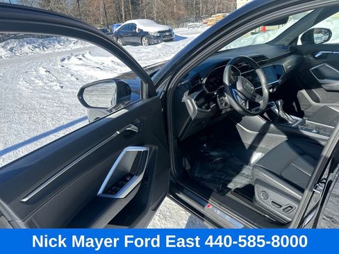 Used 2025 Audi Q3 2.0T Premium image 26