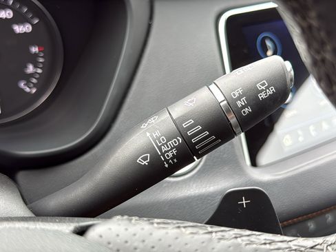 Used 2019 Cadillac XT4 Sport image 18